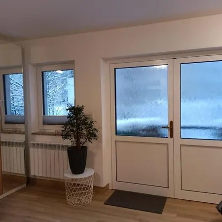 Eliska V Karolince Appartement